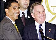 Bloomberg, Espaillat